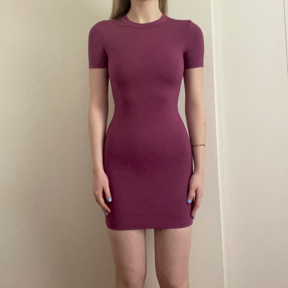 Purple t-shirt dress - Picture 1 of 3